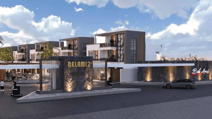 pyramids rocks development
